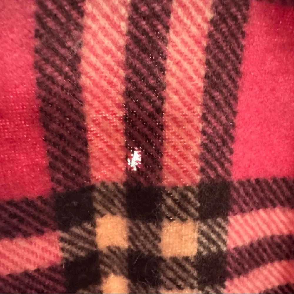 Burberry 100% cashmere authentic happy double fringe hot pink plaid scarf vintag